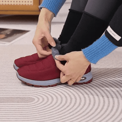 🎉 Dnešní speciál: 70% sleva - Nenechte si ujít! ⏰ Ergonomicky tvarovaná ortopedická zimní obuv, která účinně ulevuje od bolesti nohou, kolen a zad - vhodná pro muže i ženy.