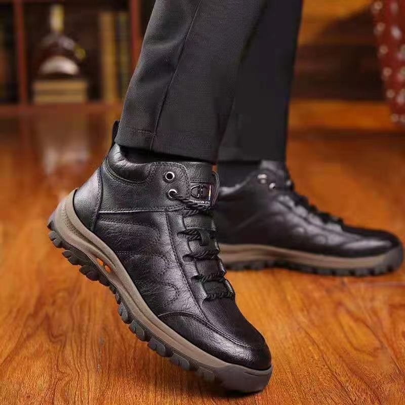 🔥Dnes sleva 50 %, nenechte si to ujít!🐂 Pánská ortopedická obuv je vyrobena z vysoce kvalitní italské hovězí kůže 👞 Ulevuje od bolesti ✅ Pohodlná chůze