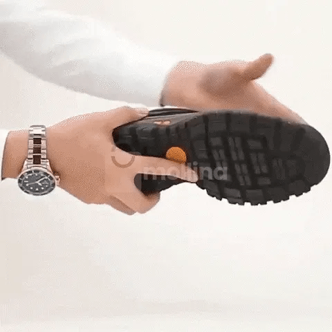 Ortopedická obuv chasst® | Ergonomicky navržená kožená obuv, která je pohodlná, stylová a prošla nejnáročnějším testem voděodolnosti a protiskluzové technologie.